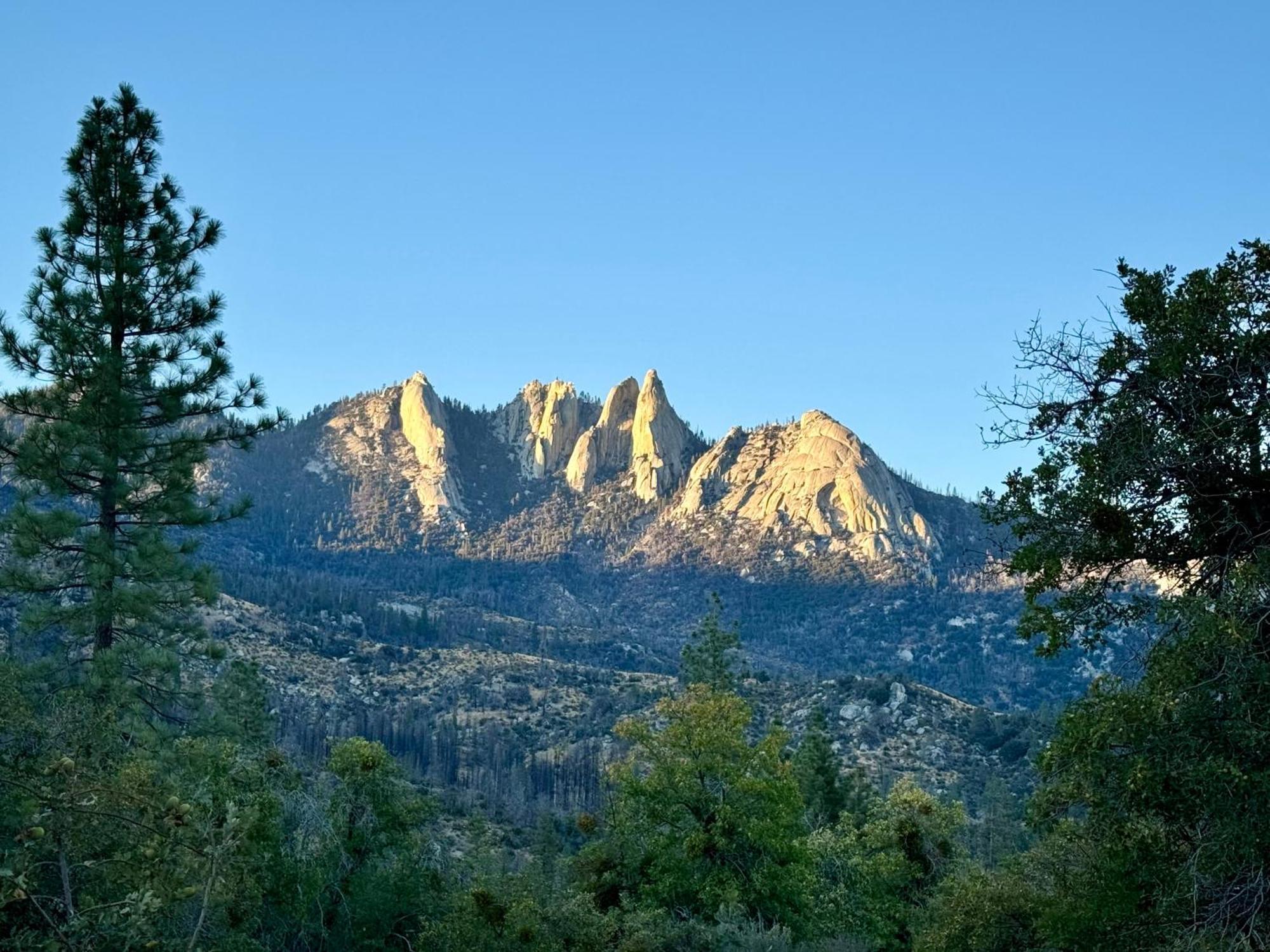 Peppermint Falls Ranch Ponderosa المظهر الخارجي الصورة