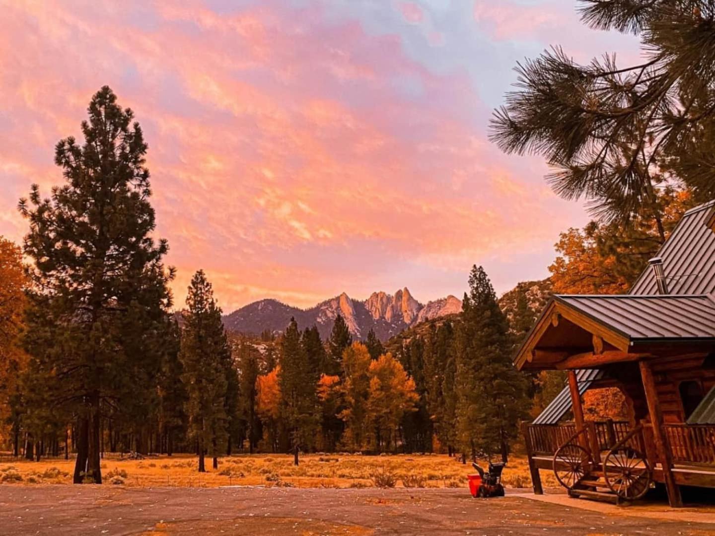 Peppermint Falls Ranch Ponderosa المظهر الخارجي الصورة